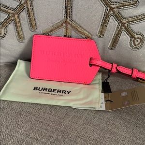 NWT Burberry Luggage Tag Neon Pink